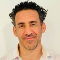 Avi L.