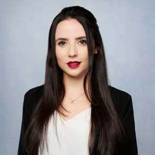 Claudia H.