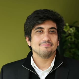 Arman A.