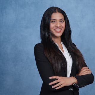 Shreya S.