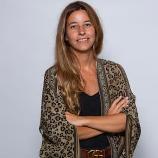 Cristina S.