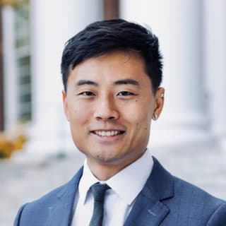 Amos L.