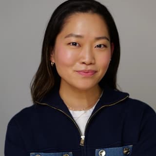 Suzie B.