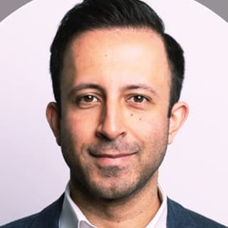 Nik D.