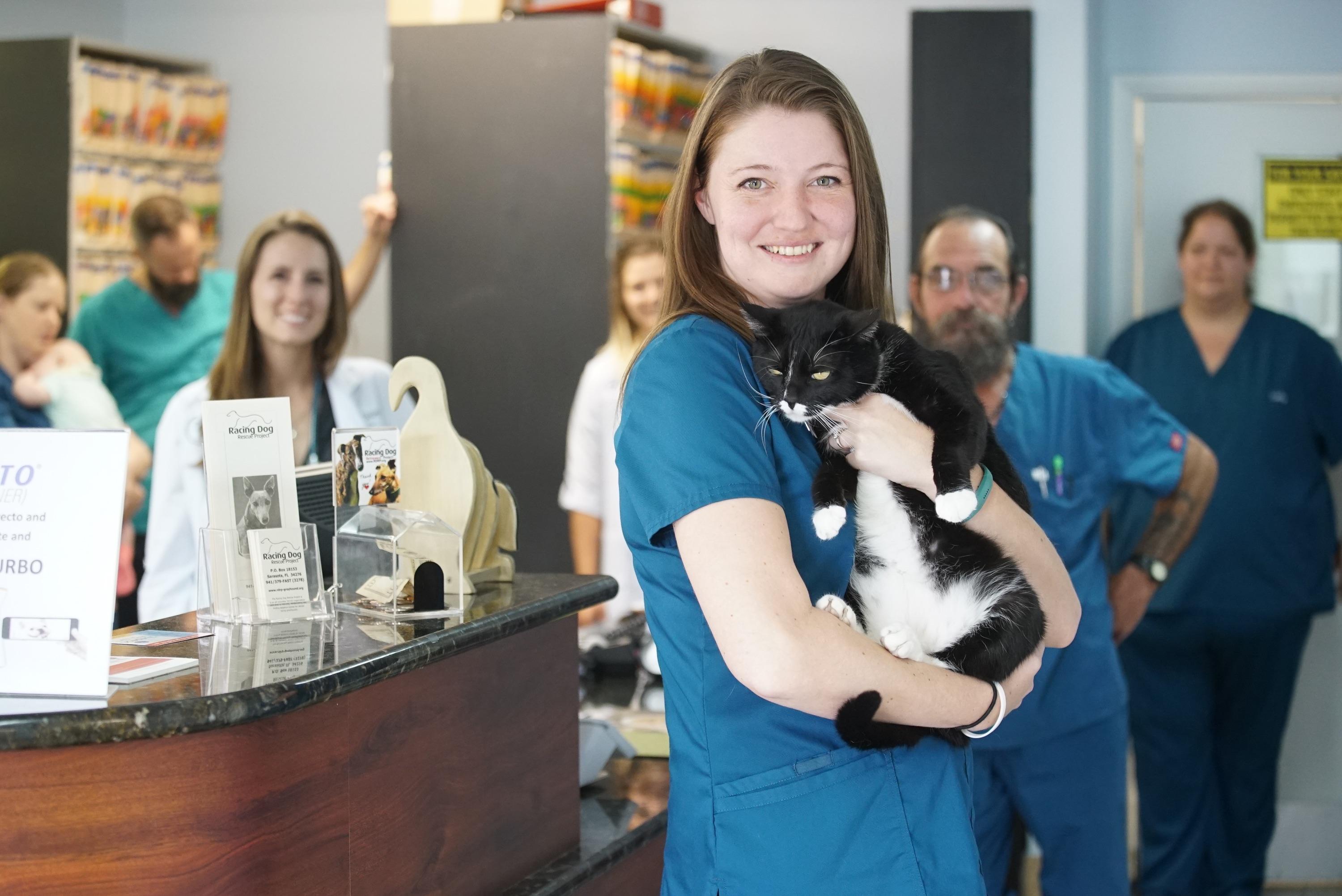 From Veterinary Clinician to Leader: Step Into the Role With Confidence